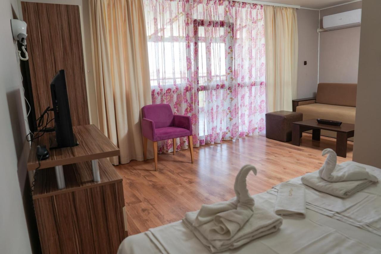 Akladi Family Hotel Chernomorets Exterior foto