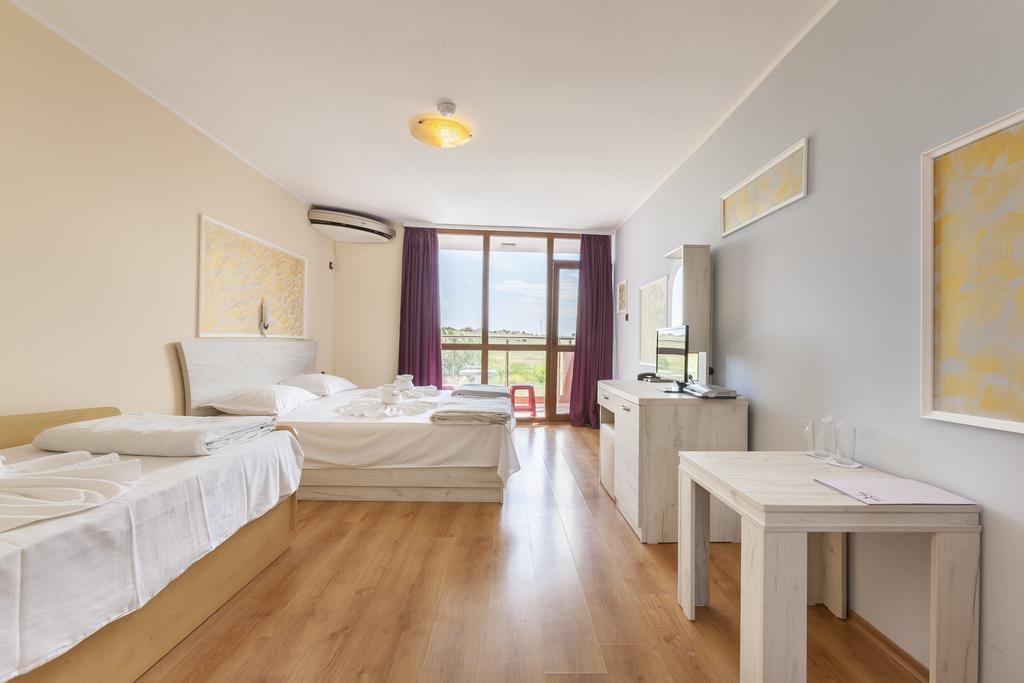 Akladi Family Hotel Chernomorets Exterior foto