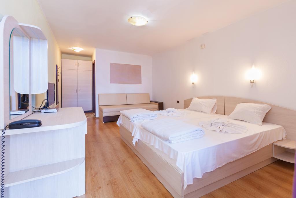 Akladi Family Hotel Chernomorets Exterior foto